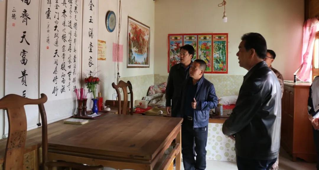 省政协副秘书长,办公厅主任张永贤深入蒿林乡调研脱贫攻坚工作